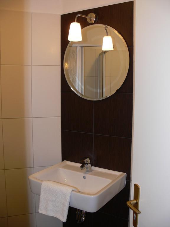 Business Flat Bahnhofstrasse Lejlighed Wiesbaden Værelse billede